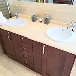 Enjoy House With Large Pool & Jacuzzi