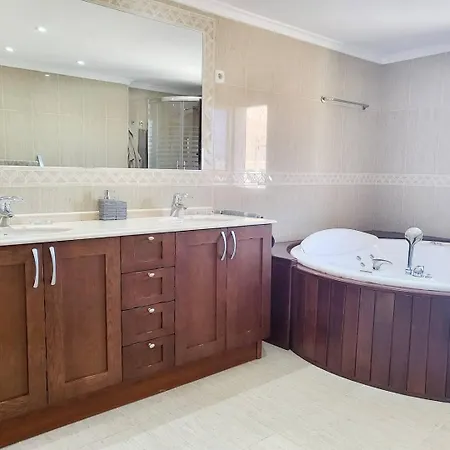 Enjoy House With Large Pool & Jacuzzi Vila Los Estancos