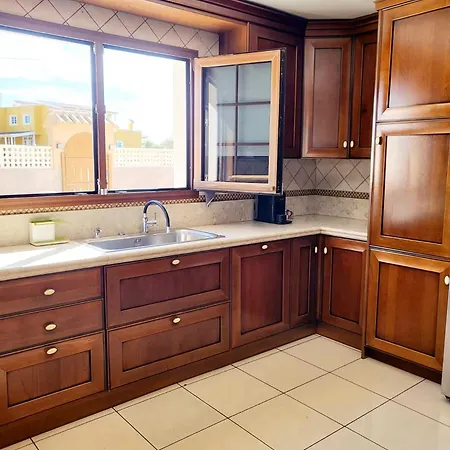 Enjoy House With Large Pool & Jacuzzi * Los Estancos