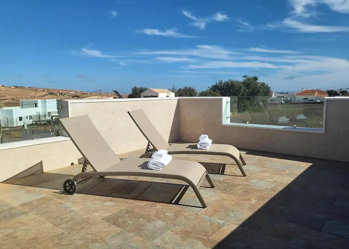 Villa Enjoy House With Large Pool & Jacuzzi Los Estancos