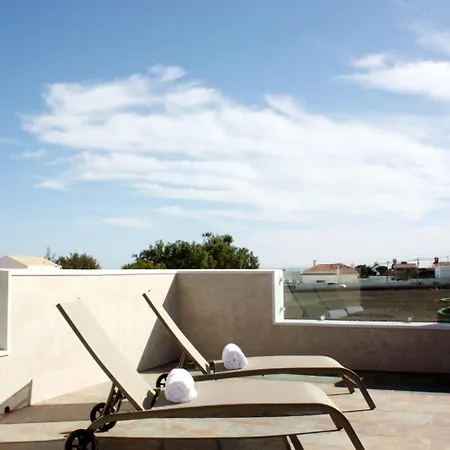 Enjoy House With Large Pool & Jacuzzi