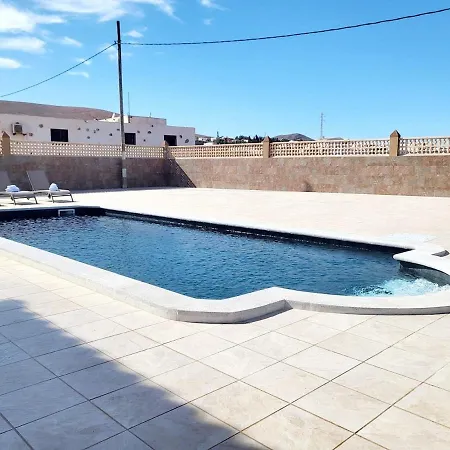 Vila Enjoy House With Large Pool & Jacuzzi *